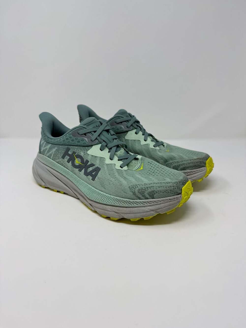 Hoka One One Challenger ATR 7 Women's Running Shoes - Mist Green/Trellis